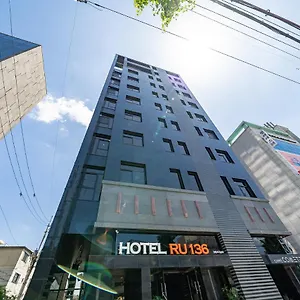 ホテルル136 ホテル